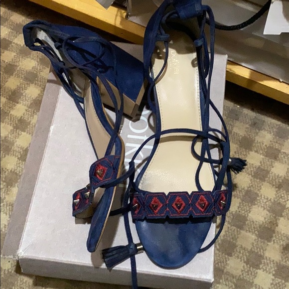 Sandals - Picture 2 of 4